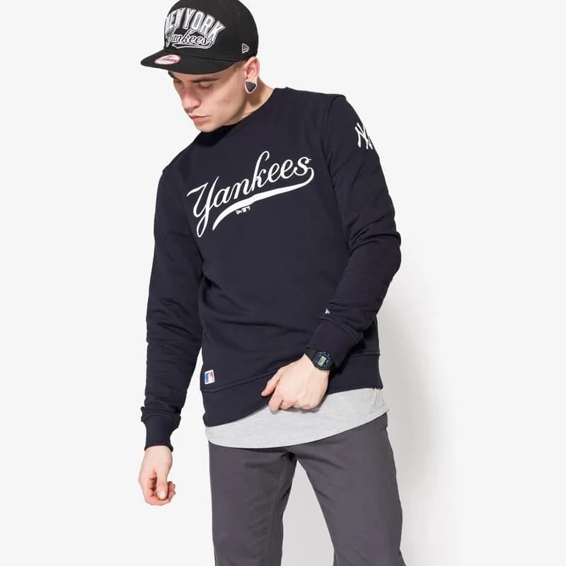 Jak nosić czapkę snapback? Odkryj stylowe sposoby na modę